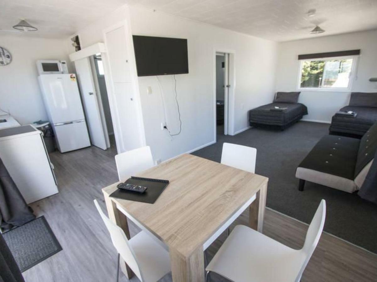 Mahia Motel And Holiday Park Esterno foto